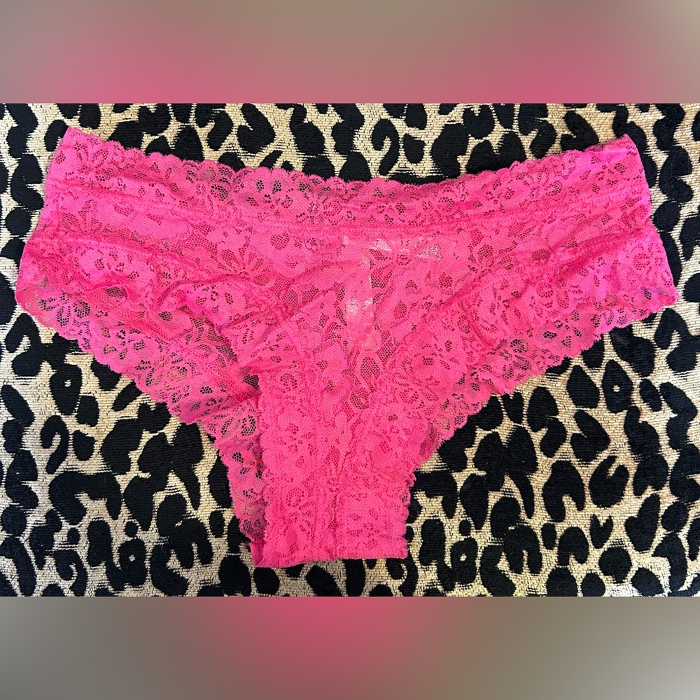 VS lace floral cheeky panty